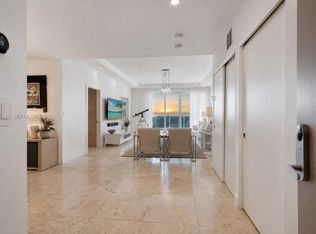 Roney Palace Condo, Miami Beach, FL 33139