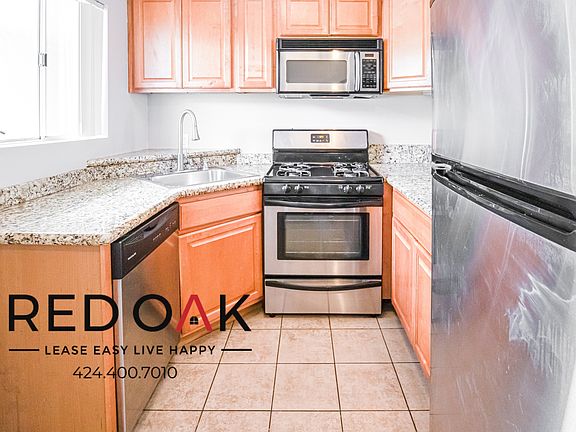 5th image of 5224 Cartwright Ave #15