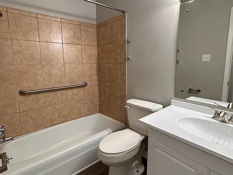 1636 Louisville Rd — Photo 15