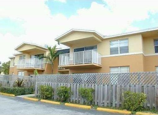 5th image of 4154 NW 79th Ave