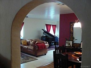 4th image of 11138 Landale St