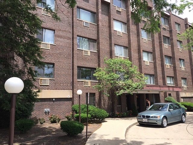 1st image of 8444 W Wilson Ave Unit 304