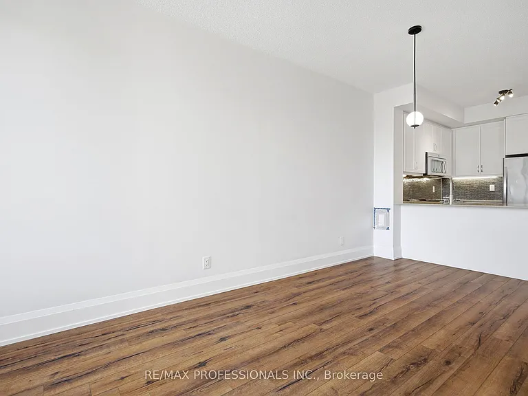 2 Old Mill Dr #612 — Photo 21