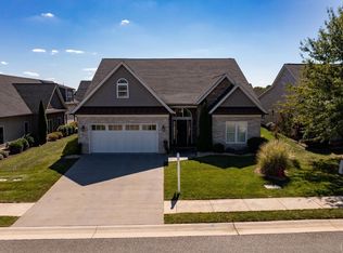 1099 Lindenshire Dr, Forest, VA 24551