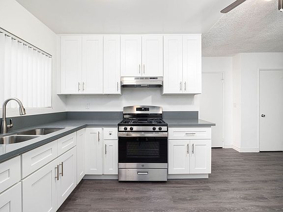 4th image of 3065 Hawthorn St #2