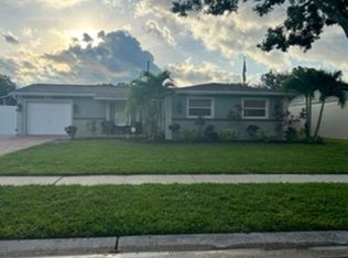 6871 22nd St N, Saint Petersburg, FL 33702