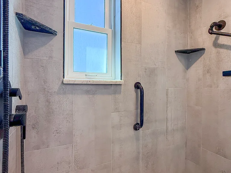 255 Capri Cir N #8 — Photo 26