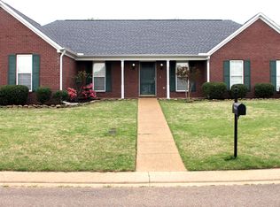 9 Dorothy Cv, Jackson, TN 38305