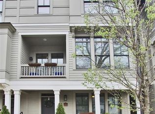 990 Mauldin St SE, Atlanta, GA