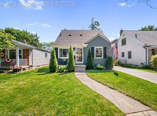 704 N Edison Ave, Royal Oak, MI 48067