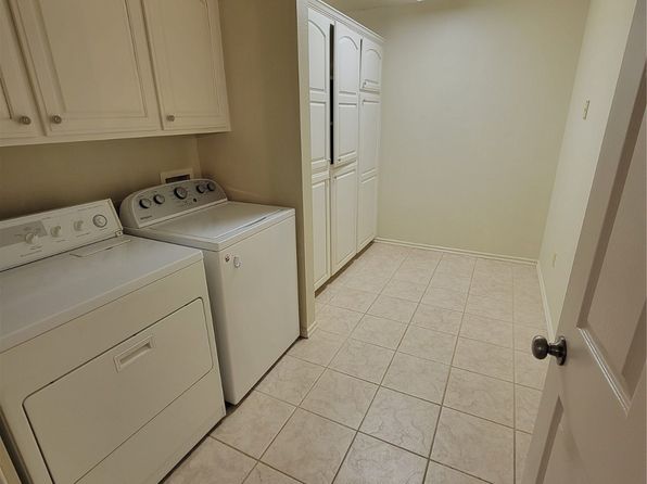 121 S Vann St #123, Pryor, OK 74361