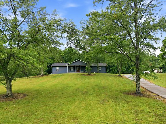 2nd image of 615 Rogues Fork Rd