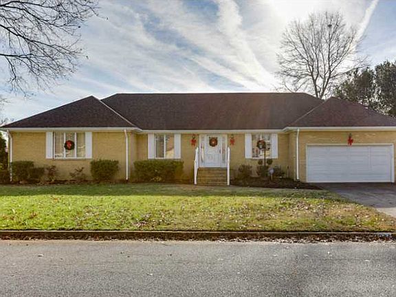 2nd image of 5244 Windsor Ln