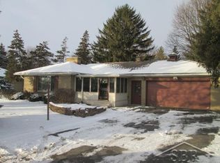 2846 Shattuck Rd, Saginaw, MI 48603