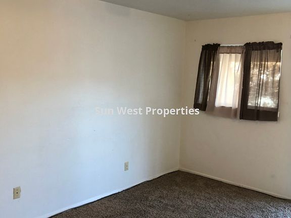 3rd image of 905 Walnut Dr APT 43