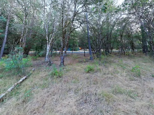 3200 De Woody Ln, Grants Pass, OR 97527