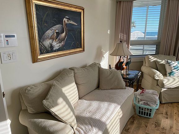 3rd image of 137 Sea Isle Dr