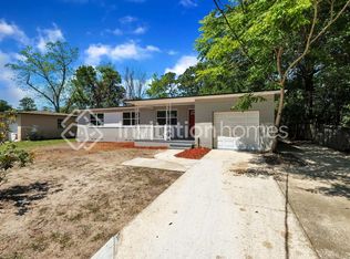 6613 Shady Oak Dr, Jacksonville, FL 32277