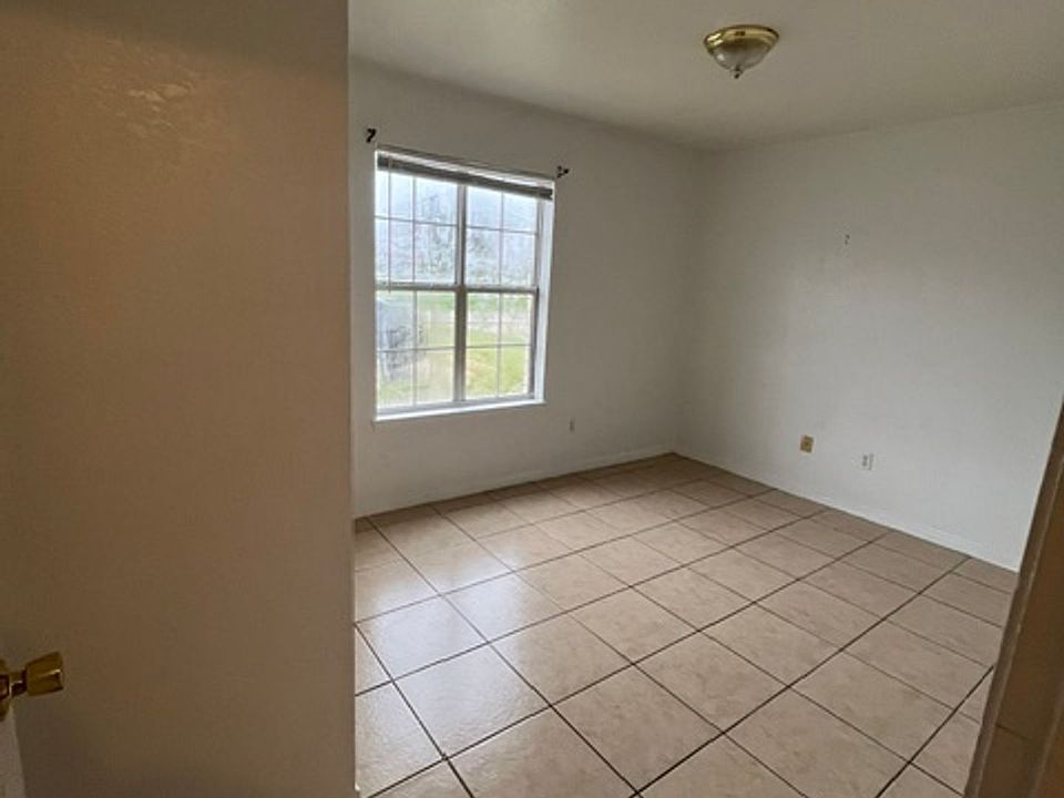 1st image of 3001 Cantabrian Dr APT A