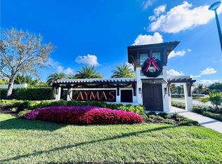 9124 Raintree St, Naples, FL 34114