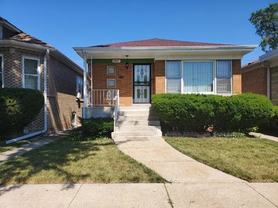 9847 S Calumet Ave, Chicago, IL, 60628