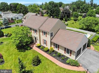 3557 Eagle Dr, Chambersburg, PA 17202