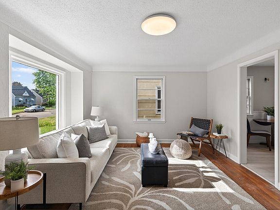 5th image of 520 7th Ave S