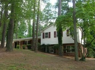 929 Northbrook Dr, Raleigh, NC 27609