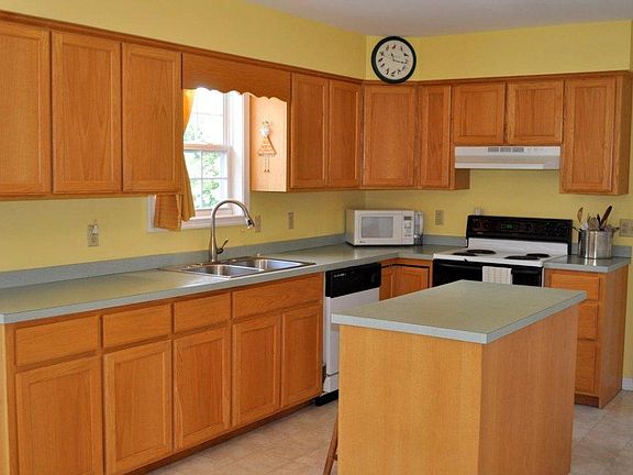 Large Kitchen