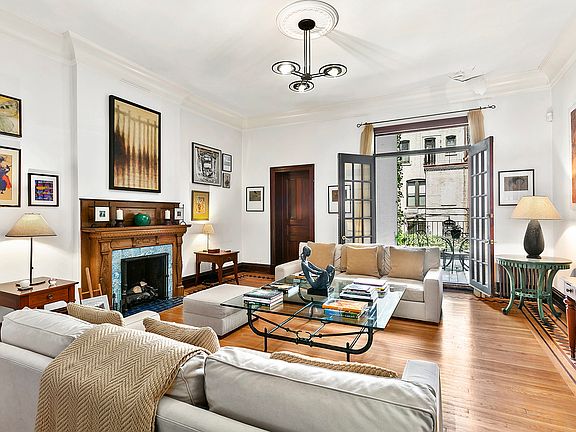2nd image of 323 W 87th St