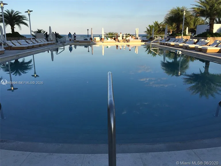 2301 Collins Ave #1507 — Photo 40
