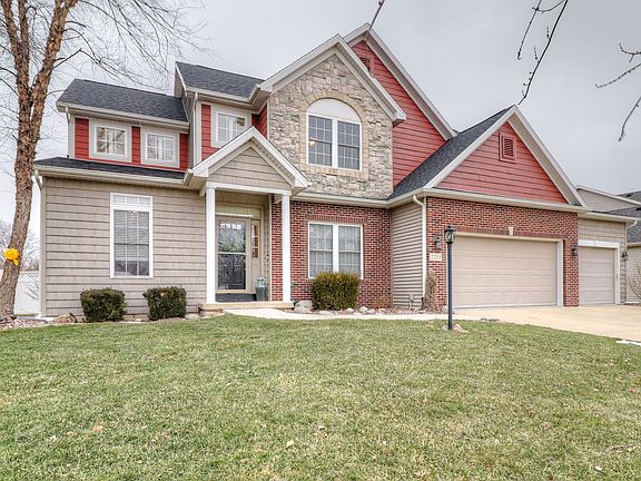 3rd image of 2215 Mullikin Dr
