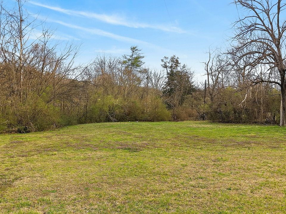 1st image of 540 Franklin Rd