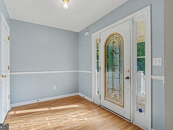 2nd image of 45 Hunters Ridge Ct