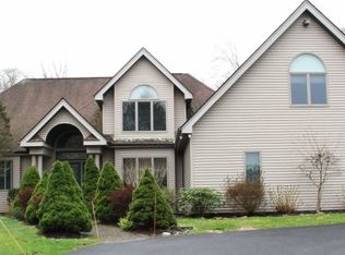 16 Dias Ave, Westport, MA 02790