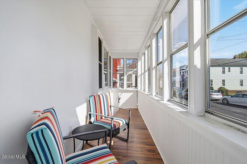5th image of 11 Archibald Street