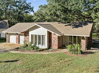 3 Hanging Oak Cir, Gulfport, MS 39507