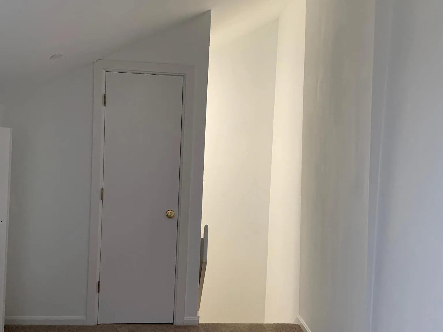 941 Park Ave — Photo 3