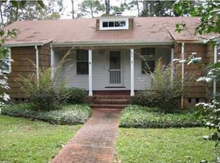 804 16th St, Port St Joe, FL 32456