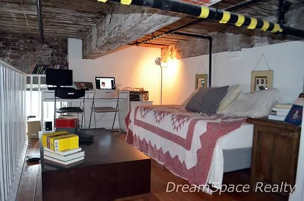 Rented by Dream Space Realty | media 11