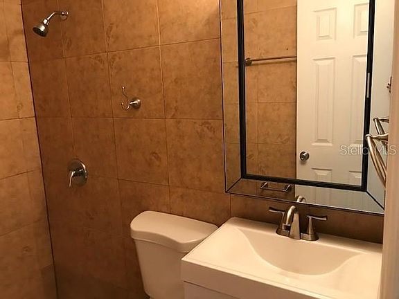5th image of 11524 Cameron St