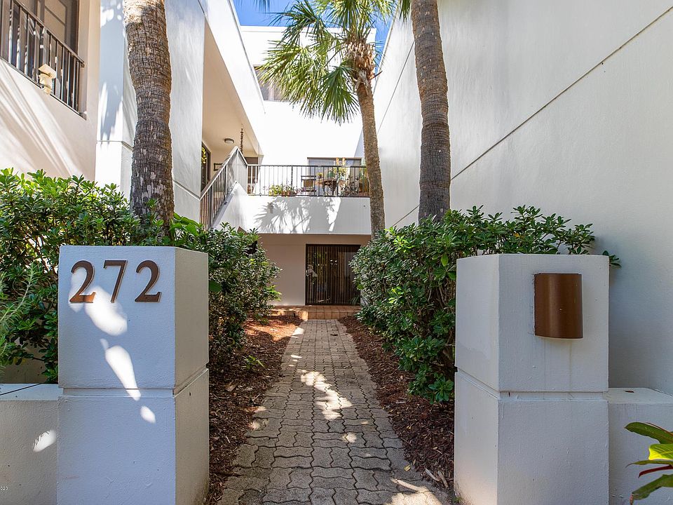 1st image of 272 Aquarina Blvd