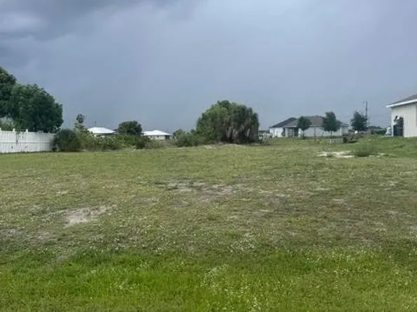 1823 NW Embers Ter, Cape Coral, FL 33993