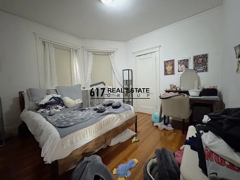 96 Winthrop Rd #2 — Photo 8