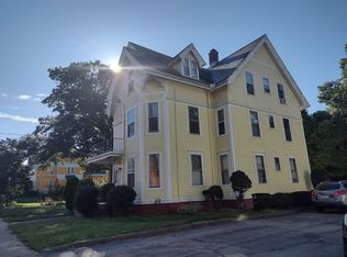 48 Park Pl #3R, Woonsocket, RI 02895