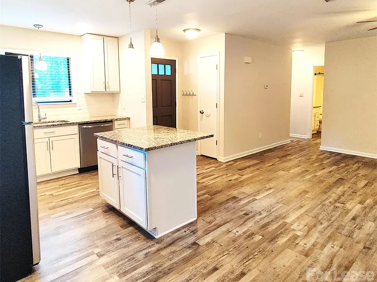 5101 Glenview Ct — Photo 7
