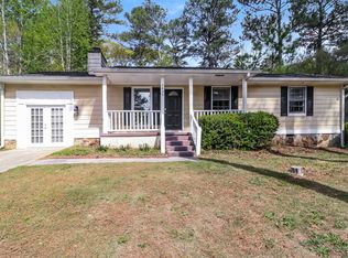 3835 Tanglewood Rd, Snellville, GA 30039