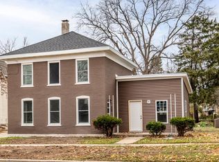 111 N 3rd St, Fort Atkinson, WI 53538