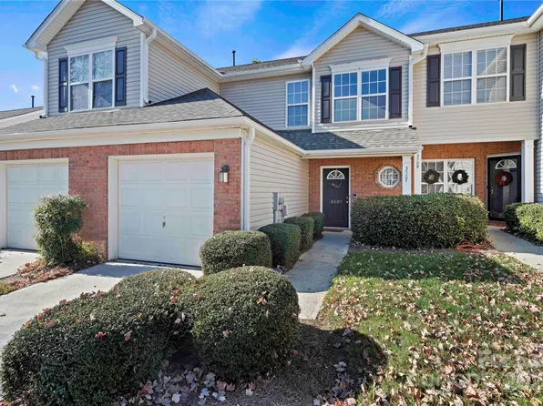 3507 Summerfield Ridge Ln, Matthews, NC 28105
