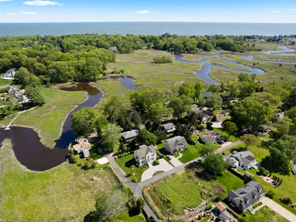 3 Arrowhead Road, Madison, CT 06443